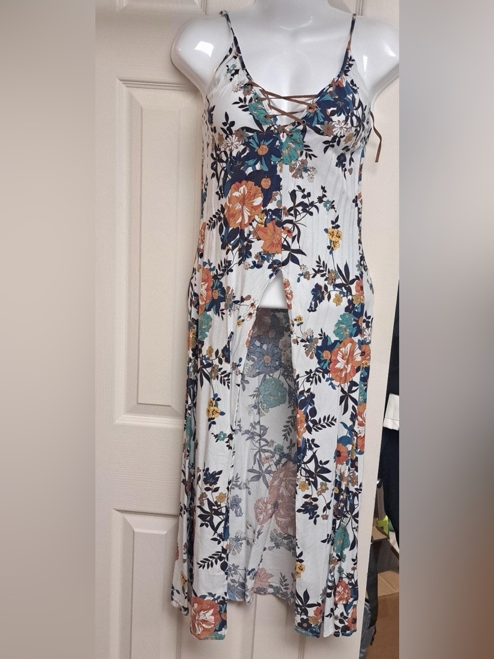 American Rag Cie Floral Lace-Up Split Front Maxi Dress - White/Multicolor